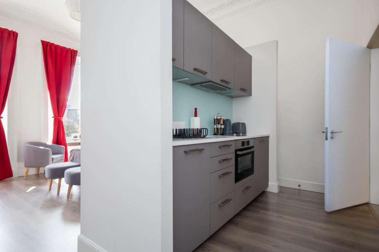 Modern Studio Apartment In Prime Central Location EDI Kültér fotó